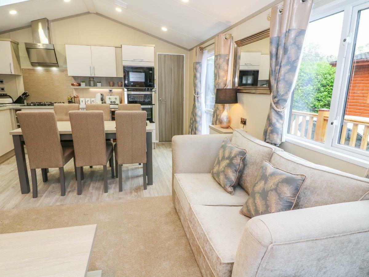 Luca'S Lodge Windermere Bagian luar foto